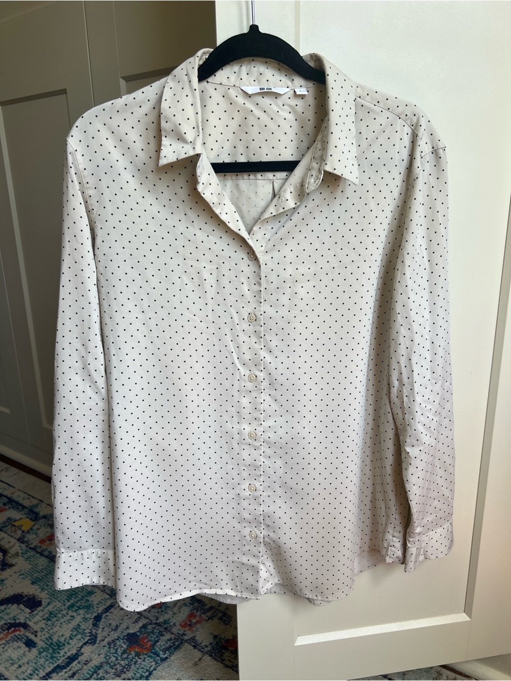 Uniqlo Rayon Polka Dot Long Sleeve Button Down Shirt Size L